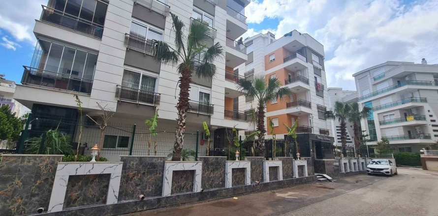 Квартира  1+1 в Коньяалты, Анталья, Турция №210269