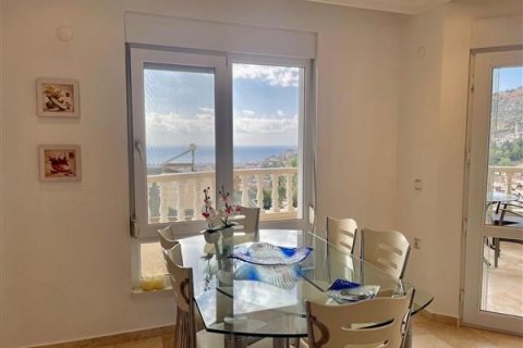 پنت هاس در Alanya ، ترکیه 190 متر مربع. شماره 207787 - 3