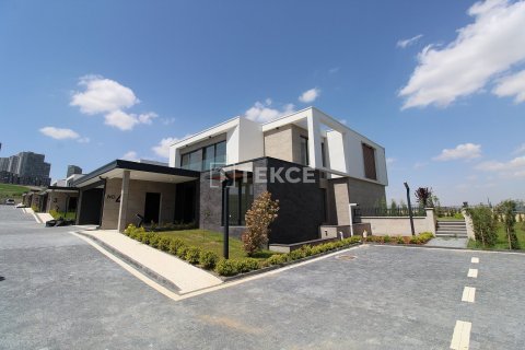 Продажа виллы  в Анкаре, Турция 7+1, 450м2, №60548 – фото 1