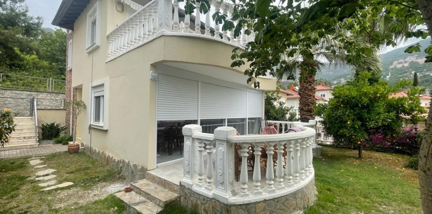 Вилла  3-х ком. в Аланье, Анталья, Турция №207142