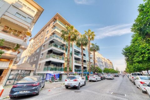 Продажа квартиры  в Аланье, Анталье, Турция 3 комн., 100м2, №207138 – фото 1