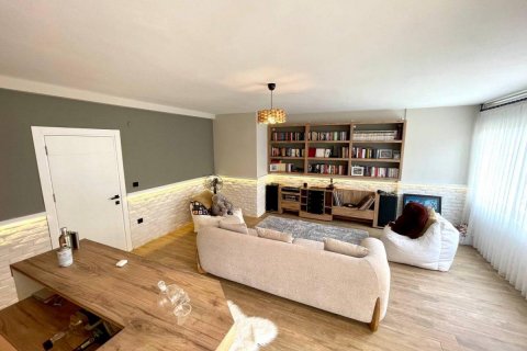 Продажа квартиры  в Кестеле, Анталье, Турция 5 комн., 210м2, №207141 – фото 2