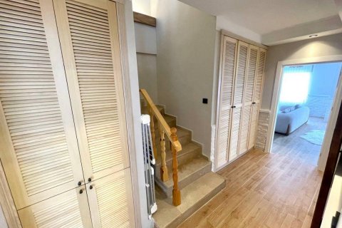 Продажа квартиры  в Кестеле, Анталье, Турция 5 комн., 210м2, №207141 – фото 8