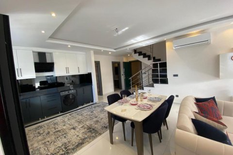 پنت هاس در  Mahmutlar ، ترکیه 200 متر مربع.  شماره 208771 - 24