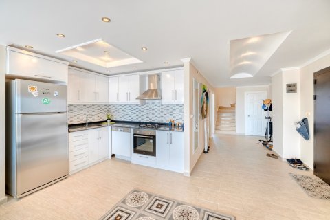 آپارتمان در  Mahmutlar ، ترکیه 240 متر مربع.  شماره 207392 - 12