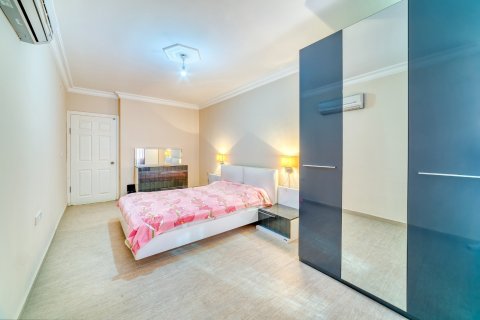 آپارتمان در  Mahmutlar ، ترکیه 240 متر مربع.  شماره 207392 - 24