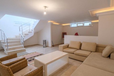 Продажа виллы  в Каргыджаке, Аланье, Анталье, Турция 5 комн., 200м2, №208220 – фото 18