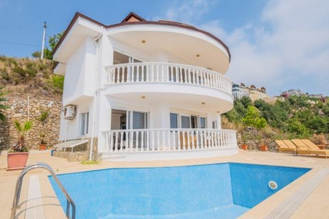 Продажа виллы  в Каргыджаке, Аланье, Анталье, Турция 5 комн., 200м2, №208220 – фото 2