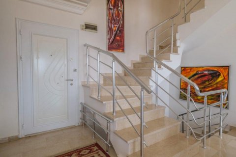 Продажа виллы  в Каргыджаке, Аланье, Анталье, Турция 5 комн., 200м2, №208220 – фото 6