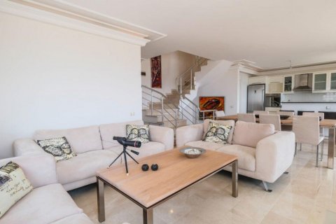 Продажа виллы  в Каргыджаке, Аланье, Анталье, Турция 5 комн., 200м2, №208220 – фото 9