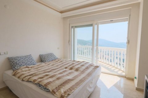 Продажа виллы  в Каргыджаке, Аланье, Анталье, Турция 5 комн., 200м2, №208220 – фото 30
