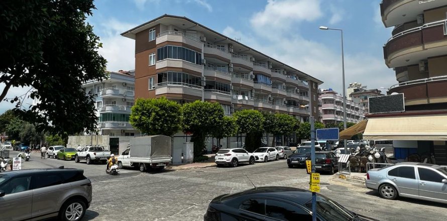 Lägenhet i Oba, Antalya, Turkiet Nr. 208221