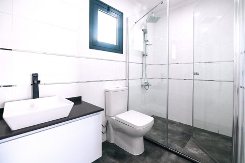 Продажа квартиры  в Гирне, Северный Кипр 3+1, 138м2, №189628 – фото 28