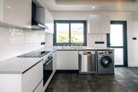 Продажа квартиры  в Гирне, Северный Кипр 3+1, 138м2, №189628 – фото 20