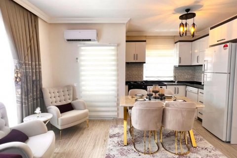 آپارتمان در  Mahmutlar ، ترکیه 90 متر مربع.  شماره 208105 - 4