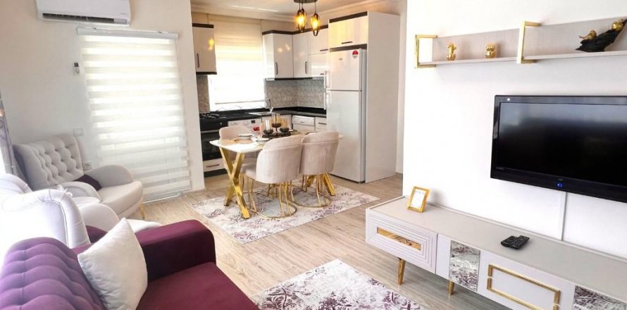 آپارتمان در  Mahmutlar ، ترکیه 90 متر مربع.  شماره 208105