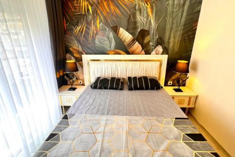 آپارتمان در  Mahmutlar ، ترکیه 90 متر مربع.  شماره 208105 - 15