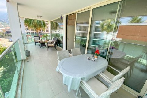 Продажа виллы  в Аланье, Анталье, Турция 5 комн., 200м2, №208236 – фото 16