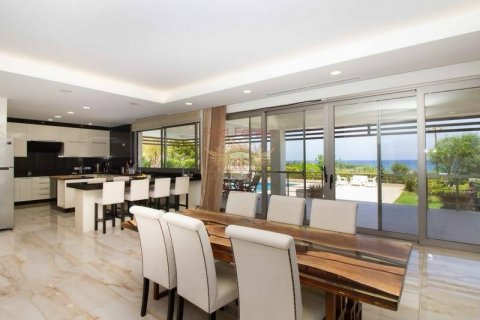 5+0 Villa in Girne, Nr. 192786 - 5