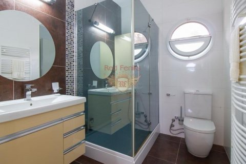 Продажа виллы  в Гирне, Северный Кипр 3+1, 364м2, №192785 – фото 17