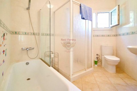 Продажа виллы  в Гирне, Северный Кипр 4+1, 223м2, №192781 – фото 7