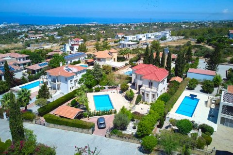 Продажа виллы  в Гирне, Северный Кипр 4+1, 223м2, №192781 – фото 2