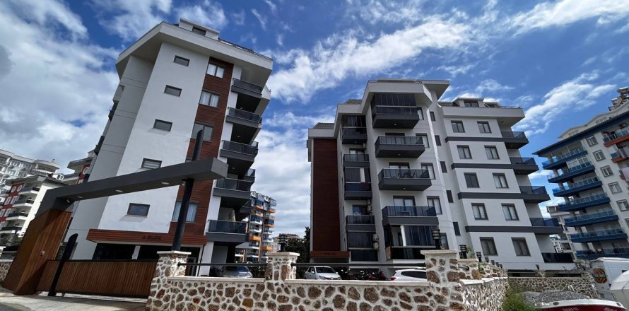 Apartment  in Tosmur, Alanya, Antalya, Turkey No. 188818