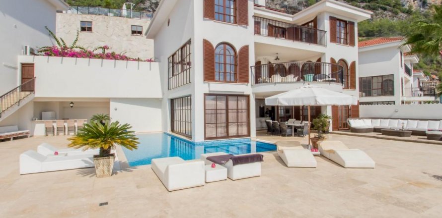 Вилла  7-х ком. в Бекташе, Аланья, Анталья, Турция №209930