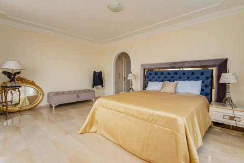 Продажа виллы  в Аланье, Анталье, Турция 4 комн., 280м2, №209929 – фото 18