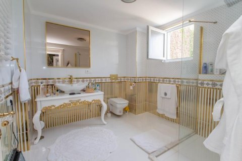 Продажа виллы  в Аланье, Анталье, Турция 4 комн., 280м2, №209929 – фото 22