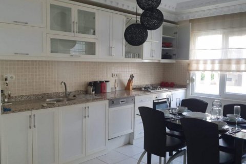 Lejlighed i Cikcilli, Antalya, Tyrkiet Nr. 208163 - 3