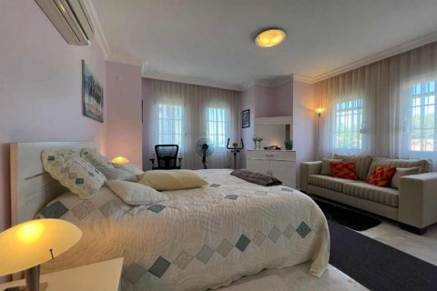 Продажа виллы в Аланье, Анталье, Турция 4 комн., 260м2, №206951 – фото 12