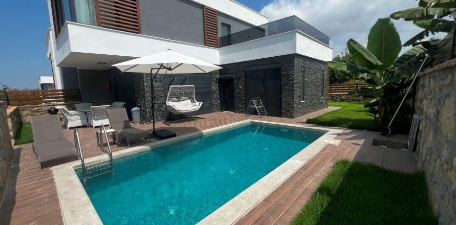 Villa in Alanya, Antalya, Turkey No. 206952