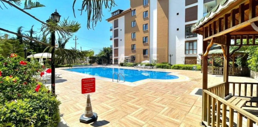 Lejlighed  i Kestel, Antalya, Tyrkiet Nr. 206954