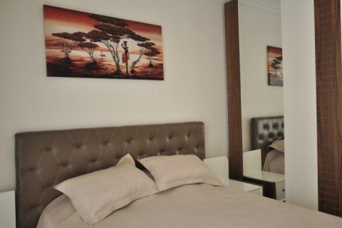 آپارتمان در  Mahmutlar ، ترکیه 60 متر مربع.  شماره 209192 - 20