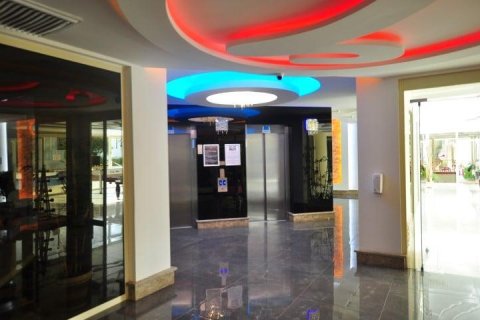 آپارتمان در  Mahmutlar ، ترکیه 60 متر مربع.  شماره 209192 - 15