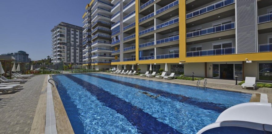 Квартира  3-х ком. в Махмутларе, Анталья, Турция №209191