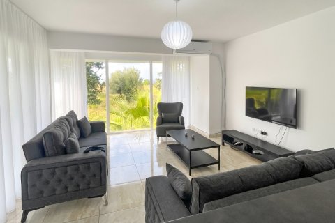 Apartment for sale in Girne, Northern Cyprus, 260m2, No. 210586 – photo 2
