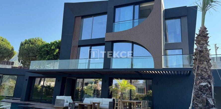 5+1 Villa  i Bodrum, Mugla, Tyrkia Nr. 147224