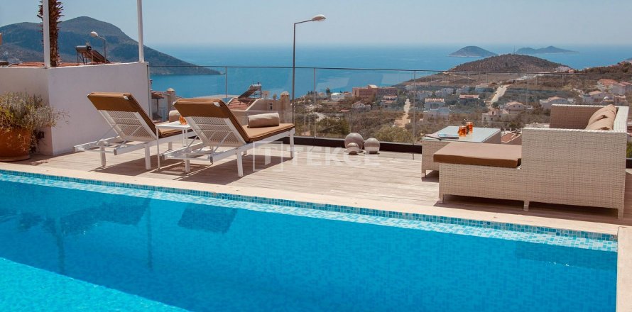 3+1 Villa  in Kas, Antalya, Türkei Nr. 193545