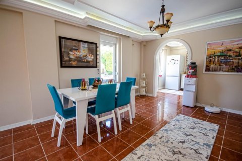 Продажа виллы  в Каргыджаке, Аланье, Анталье, Турция 5 комн., 420м2, №208401 – фото 17