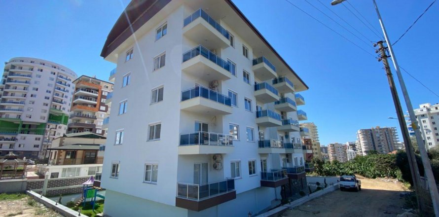 Lägenhet  i Mahmutlar, Antalya, Turkiet Nr. 208404