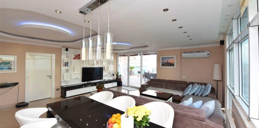 Takvåning  i Cikcilli, Antalya, Turkiet Nr. 207817