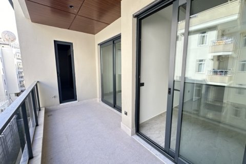 Продажа квартиры  в Анталье, Турция 1+1, 60м2, №184562 – фото 14