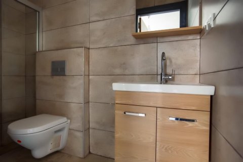 آپارتمان در  Mahmutlar ، ترکیه 60 متر مربع.  شماره 206982 - 7