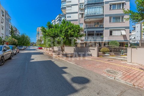 Daire   Lara, Antalya, Türkiye №210414 - 2