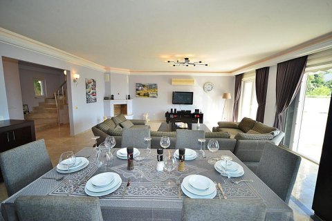 Villa for sale  in Bektas, Alanya, Antalya, Turkey, 200m2, No. 209795 – photo 10