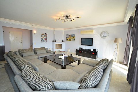 Villa for sale  in Bektas, Alanya, Antalya, Turkey, 200m2, No. 209795 – photo 15