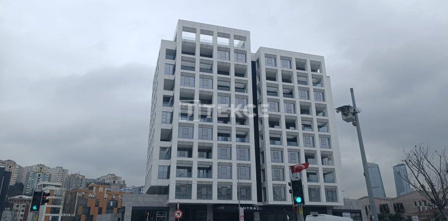 2+1 Wohnung  in Istanbul, Türkei Nr. 149864