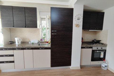 Продажа квартиры  в Анталье, Турция 1+1, 70м2, №211726 – фото 4